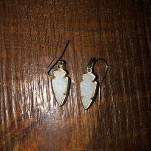 NWOT Kendra Scott earnings